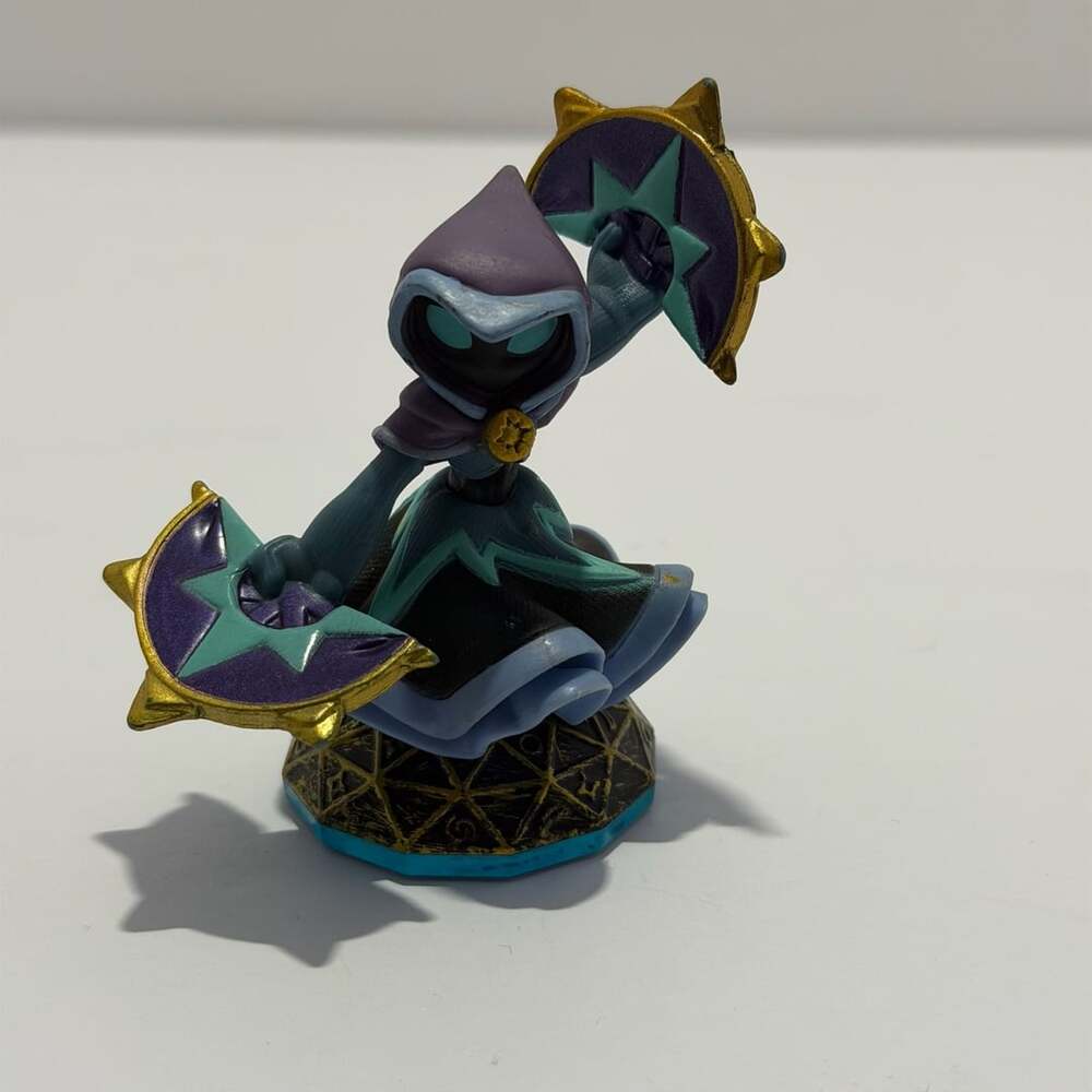 Skylanders Swap Force Lightcore Star Strike Video Game Figure Activision